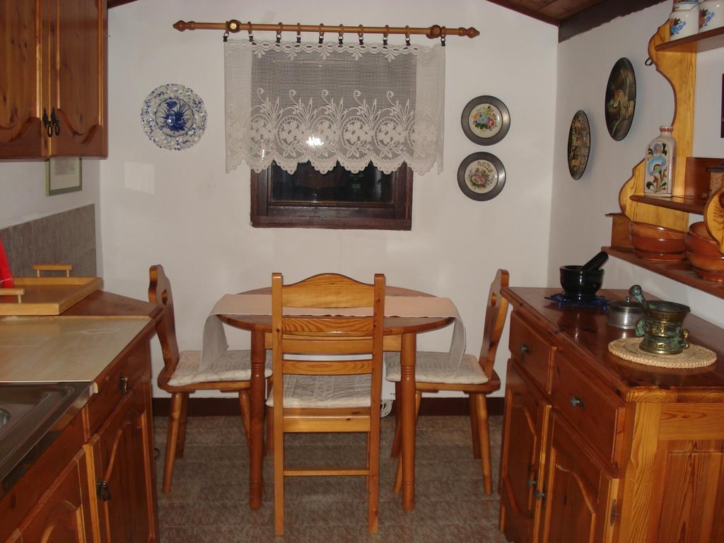 Holiday Home Julia Banjole Δωμάτιο φωτογραφία